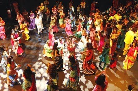 wallpaper 7: Free Navratri Garba Dance Photos & Pictures, Gujarati ...