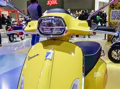 Vespa Scooter Yellow