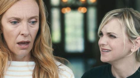 The Estate Review: Anna Faris, Toni Collette Are a Stellar Comedy Duo