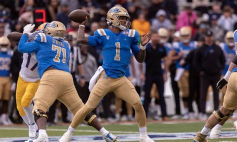 UCLA QB Dorian Thompson-Robinson works out for 49ers before NFL draft