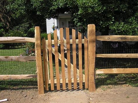 Affordable Custom Wood Fencing | Cincinnati & Northern KY - EME Fence ...