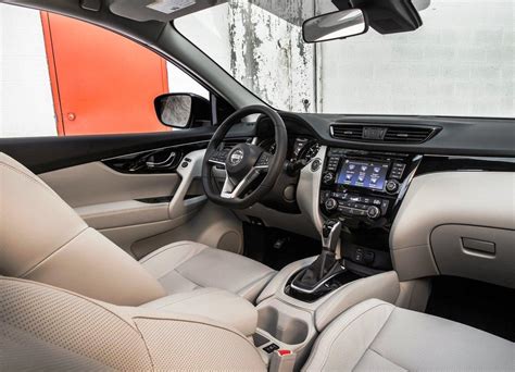 Exploring The 2020 Nissan Rogue Sport Interior - Interior Ideas