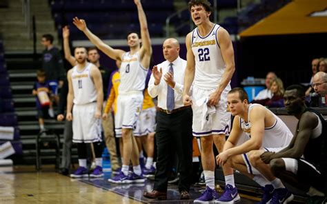 Men's basketball stops conference skid versus Stetson - Lumination Network