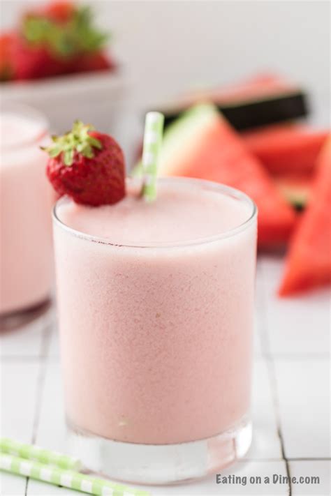 Strawberry watermelon smoothie recipe - Quick and Easy!