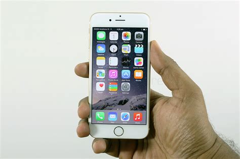 Apple iPhone 6 Unboxing and First Impressions