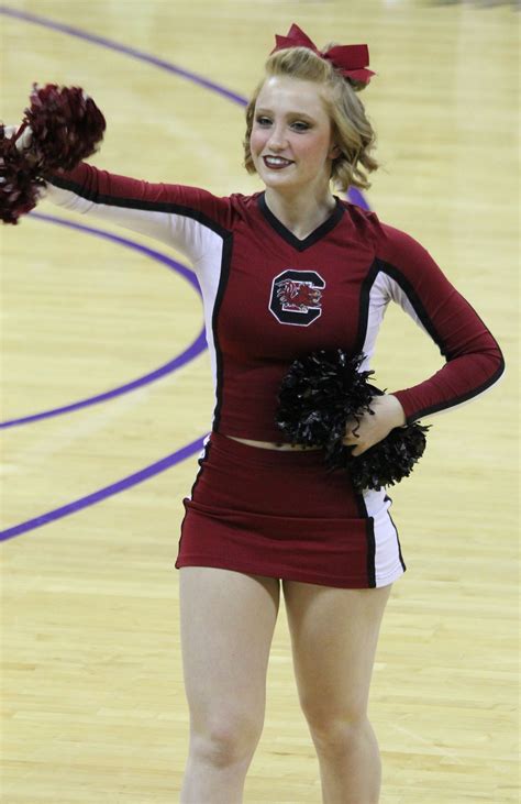 South carolina cheerleaders – Artofit