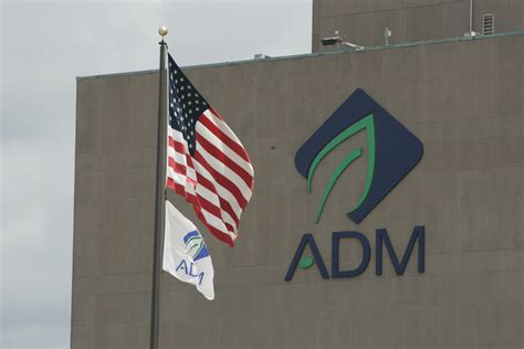 Oilseeds crushing, grain profits surge at ADM | 2018-08-01 | Baking ...