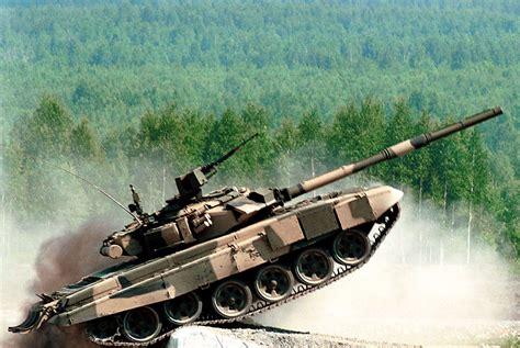 Meet Russia's T-80 Tank (One of the Worst Tanks on Planet Earth?) | The National Interest