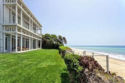 Oracle CEO Larry Ellison Pays $36.9 Million For Malibu Mansion