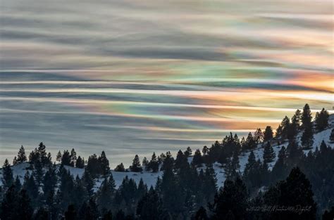 Iridescent clouds have rainbow colors - SkyEarth