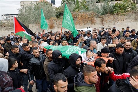 Israeli army kills 2 Palestinians after troops enter West Bank village ...