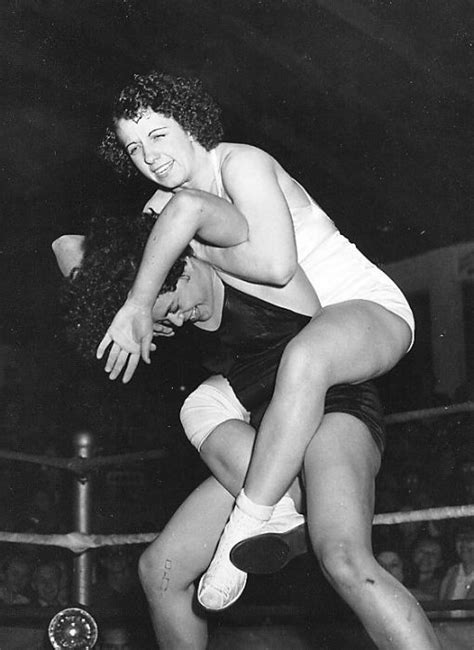 Mildred Burke vs June Byers - The Best Female Professional Wrestling ...