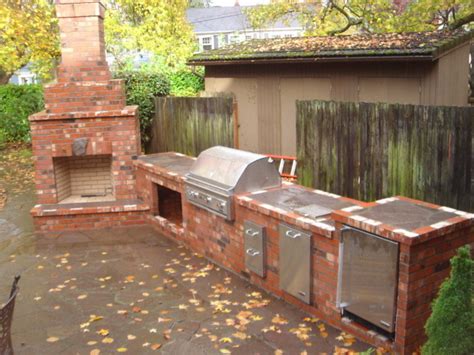 Outdoor Fireplace with Outdoor Kitchen - Traditional - Portland - by ...