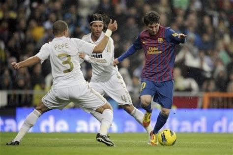 Lionel Messi - FC Barcelona (3) v Real Madrid (1) - Lionel Andres Messi ...