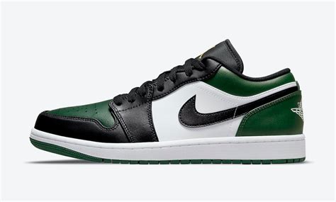 Official Pics: The Air Jordan 1 Low ‘Green Toe’ - Sneaker Freaker