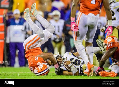 Brian dawkins clemson hi-res stock photography and images - Alamy