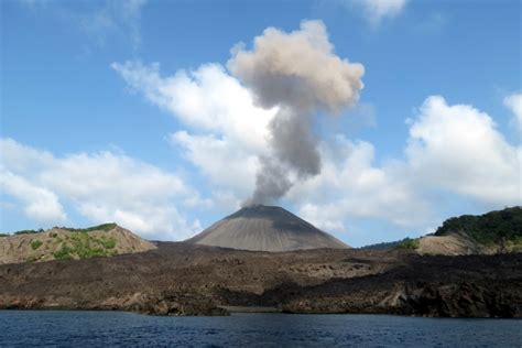 Barren Island: The house of India's only active volcano | Media India Group