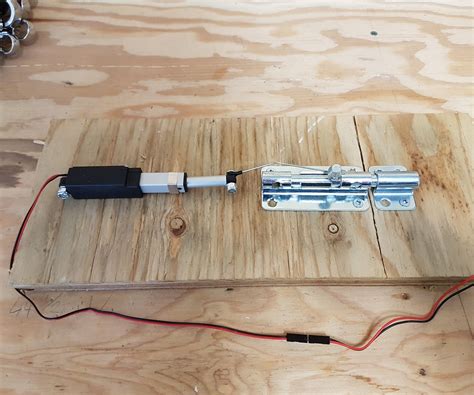 How to Make a Remote Controlled Door Lock : 5 Steps (with Pictures ...