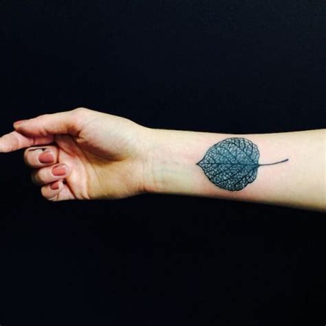 Single needle aspen leaf. Tattoo shared by caspermugridge (Best Tattoos) | Cool tattoos, Leaf ...