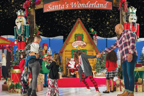 Santa's Wonderland at Bass Pro Shops | Big Cypress Lodge