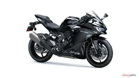 Kawasaki Ninja ZX-4R Left Side View Image – BikeWale