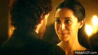 Game Of Thrones - Red Wedding - Death of Robb, Catelyn and Talisa Stark (3x09) on Make a GIF