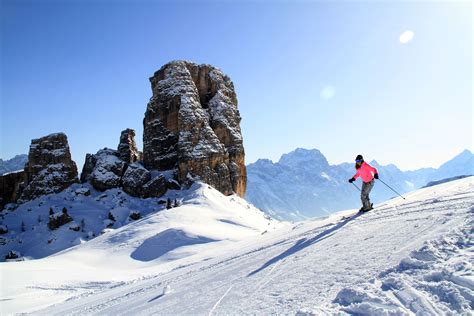 Cortina Italy Skiing | TheLuxuryVacationGuide