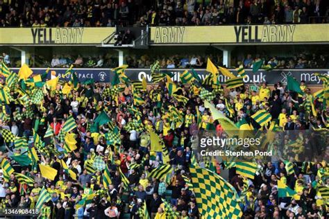 Norwich City Fans Photos and Premium High Res Pictures - Getty Images