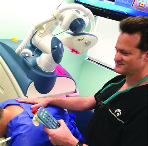 3 Things to Know About Robotic Hair Transplants – South Florida Health and Wellness Magazine