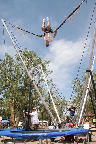 Bungee | Spc. Robert Fleig, 4th Infantry Division Band, does… | Flickr