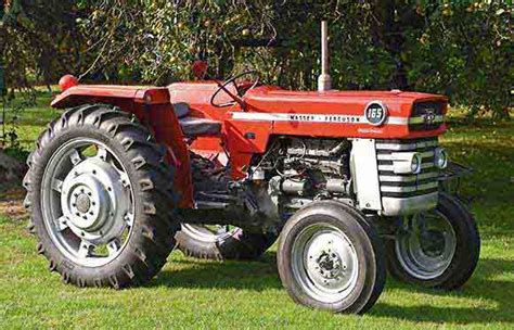 Massey FergusonRow-Crop Tractors 165 Full Specifications