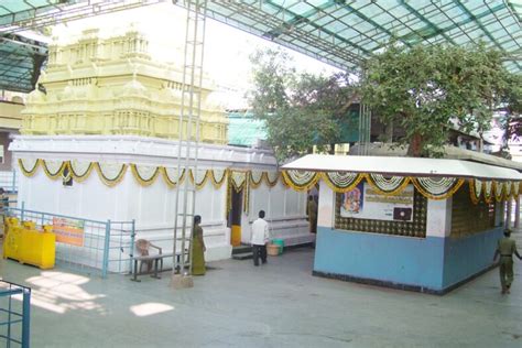 Basara Saraswathi Temple - History, Timings, Aksharabhyasam, Online Booking | Vihara Darshani ...