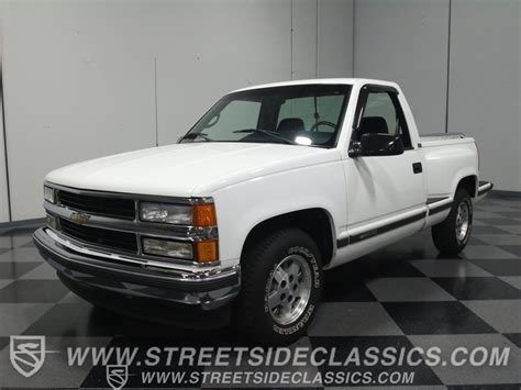 1995 Chevrolet Silverado | Classic Cars for Sale - Streetside Classics