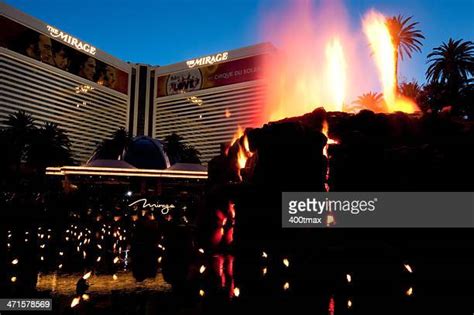 95 Mirage Volcano Show Stock Photos, High-Res Pictures, and Images - Getty Images