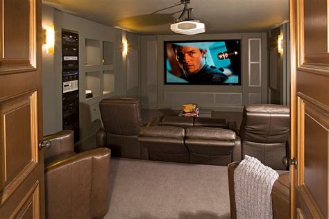 10 Awesome Basement Home Theater Ideas