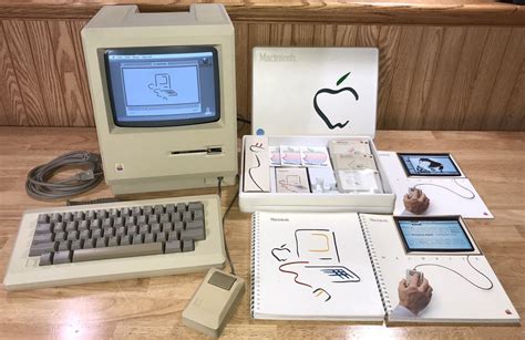 1984 APPLE MACINTOSH 128K FIRST MAC Model M0001 + PICASSO KIT ALL ...