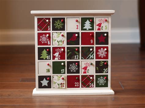 jbs inspiration: Repurposed Advent Calendar