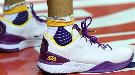 Lonzo Ball Shoes: What Shoe Is Ball Wearing Tonight? | Heavy.com