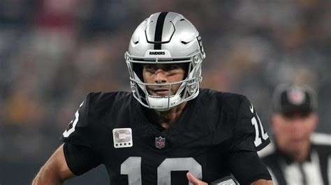 Raiders leaning toward huge QB switch for Week 9 vs. Giants | Yardbarker