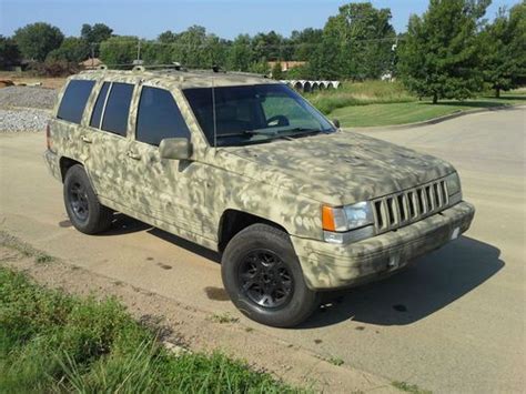 Sell used 1995 Jeep Grand Cherokee 4x4 with Custom Camo Paint Job in ...