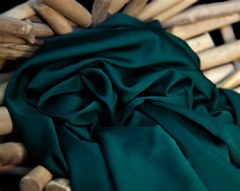 Emerald green silk satin fabric by the meter Stretch green | Etsy