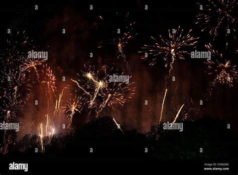 Alexandra palace fireworks 2021 hi-res stock photography and images - Alamy