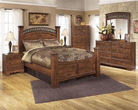 Queen bedroom furniture signature design by ashley timberline queen ...