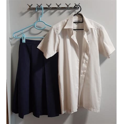 Dunman High School Female Secondary School Uniform Set, Women's Fashion ...