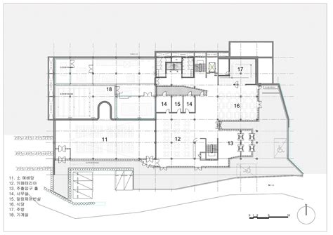 Gallery of Light of Life Church / shinslab architecture + IISAC - 20