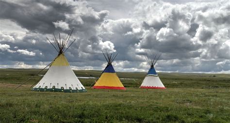 Montana's Blackfeet Indian Reservation Is Tourist Friendly & Educational