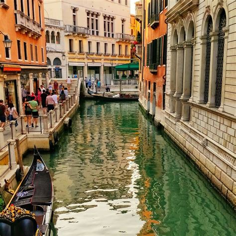 Ever enjoyed getting lost in Venice, Italy : travel