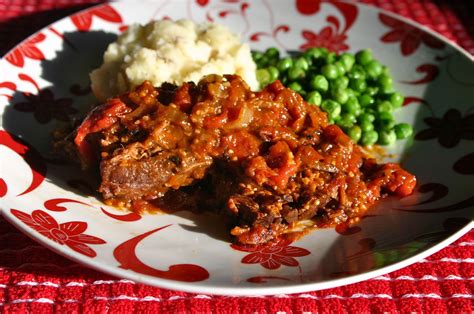 My Retro Kitchen: Beef Roast with Tomato Ragout (Slow Cooker)