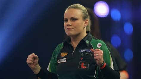 Anastasia Dobromyslova wins women's qualifier to seal place at PDC ...