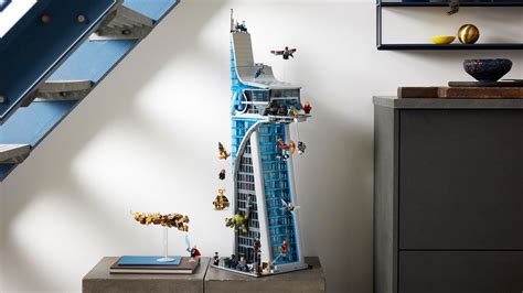 Lego and Marvel reveal $500 Avengers Tower set, coming soon - Polygon